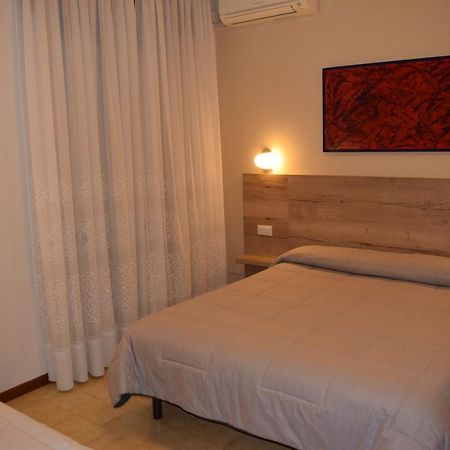 Hotel Pilotto Peschiera del Garda Eksteriør billede