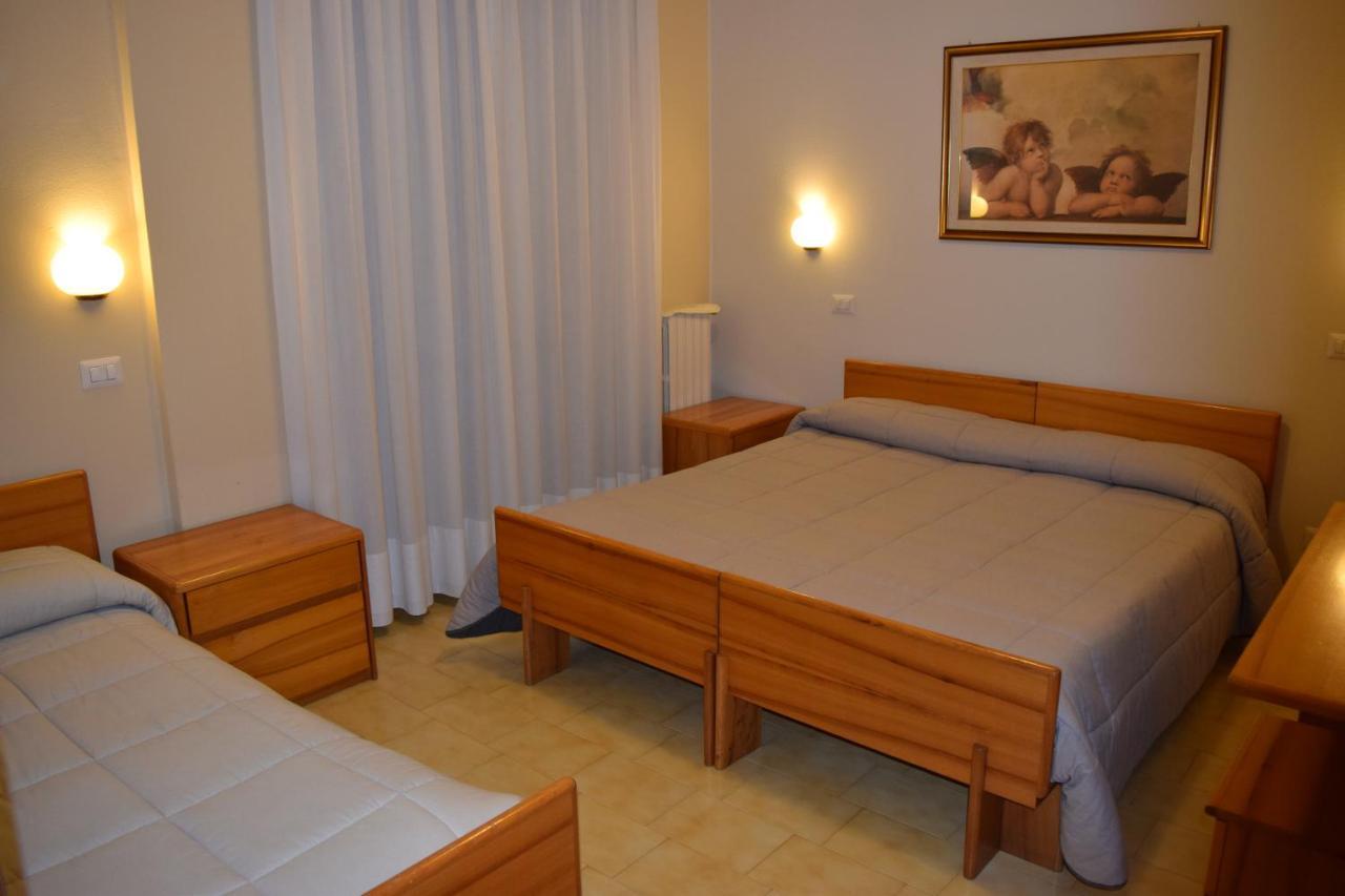 Hotel Pilotto Peschiera del Garda Eksteriør billede